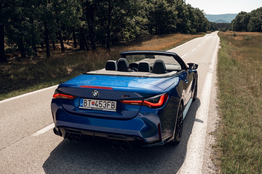 BMW M4 Convertible a BMW M8 Convertible